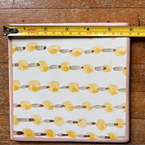 Mackenzie-Childs Victoria and Richard Ceramic Tile Trivet Decor - Picture 11 of 11